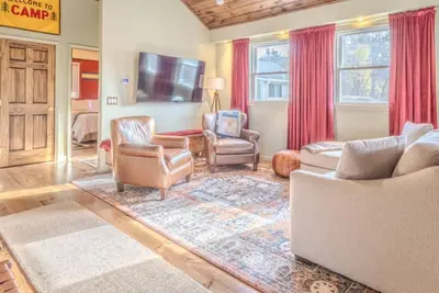 Image de Lake George Luxury Cabin (2 bed/2 bath)