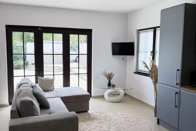 Image de 2 Bedroom Garden Villa with pool, near to Sunny beach.