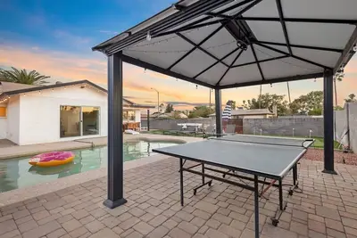 Image de Resort Oasis: Hot Tub, Mini-Golf, Ping-Pong