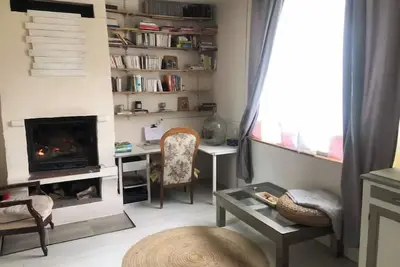 Image de Studio au calme avec vue sur le jardin. Animaux de compagnie sans frais sup.