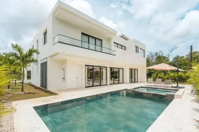 Image de 3-Br villa with private pool in Punta Cana Village
