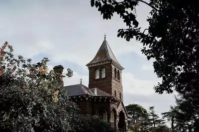 Image de 5 Bedroom “Château Kolor” in Penshurst, Western District Victoria near Dunkeld
