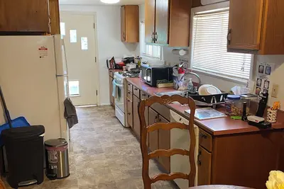 Image de Cozy cabin in serene Rocky Point near Klamath Lake