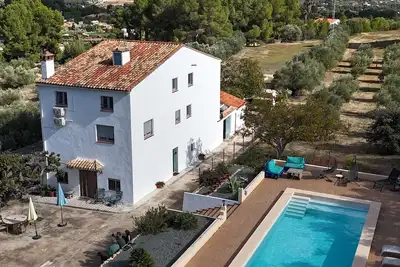 Image de Unique B&B in Ontinyent - Surrounded by mountains and nature.