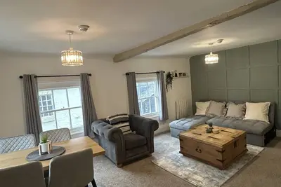 Image de Appartement-de Luxe-Salle de bain privée séparée-Vue sur Rue