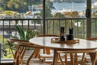 Image de Exclusive 2br Living with Pool, Sauna & Spa Access