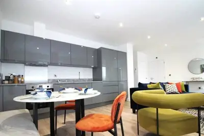 Image de Sophisticated 2 Bedroom apartment in Solihull, Nec