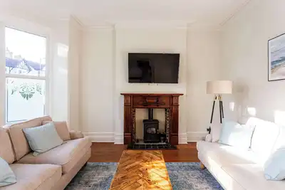 Image de Fabulous 5 Bed House in Southend, 5 Mins to Beach