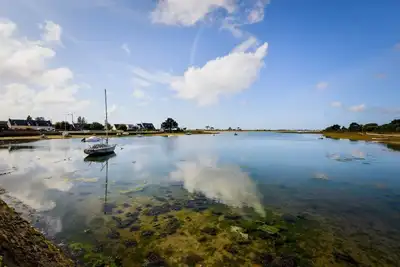 Image de maison de pecheur face à la mer