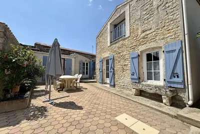 Image de Maison de Charme 3 Pièces, Cour, Parking, St Pierre d'Oléron