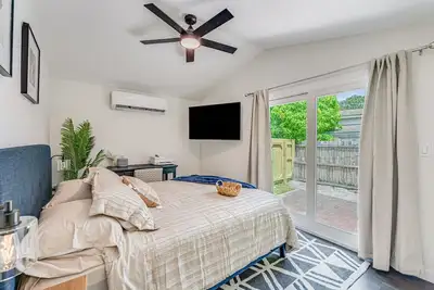 Image de 3/2 Home Close to Beaches and Heart of the city