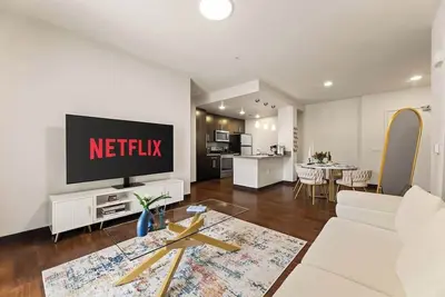 Image de Trendy 2bd Haven in Hollywood! Free Parking &Pool