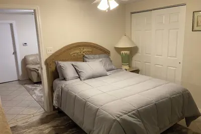 Image de Charming 2-bedroom cottage in delightful Brooksville with Ac, WiFi
