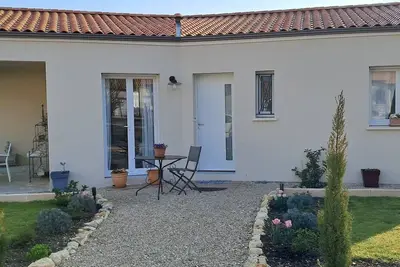 Image de Maison de vacances, tout confort, à15 minutes de la plage de la Palmyre. . .