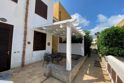 Image de Delightful apartment in the center but 15 minutes from the sea