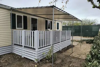 Image de Mobile home dans un camping familial au bord de la mer Ă Vendres 34 ( Valras)