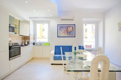 Image de Elegantis. it Doris Suite Apartment
