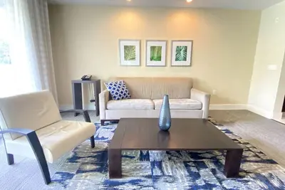 Image de Luxury Doral Apt Near Malls / Airport