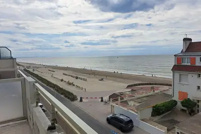 Image de Appartement Rénové 4 Pers. Vue Mer à Fort-Mahon avec Parking