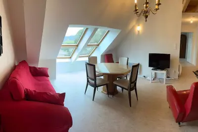 Image de À 500 Mètres du parc des expositions, grand appartement avec cuisine équipée