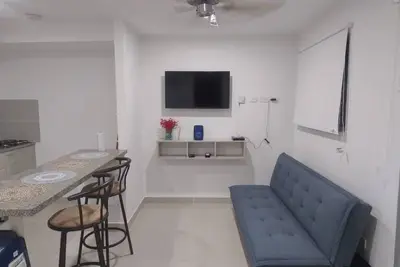 Image de Modern Apartment with Mountain View - Quiet Stay 20 min from the Beach