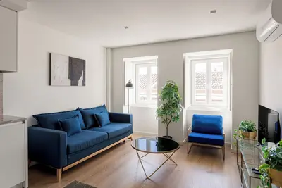Image de Chic Light-Filled Retreat in Central Lisbon