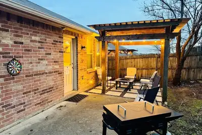 Image de Weekday Escape - near Unt Frisco & The Star