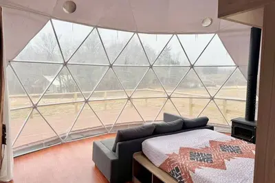 Image de Serenity Dome 2-Thakkar Ranch