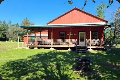 Image de 3-bedroom camp in Eustis, direct Atv Trail Access!