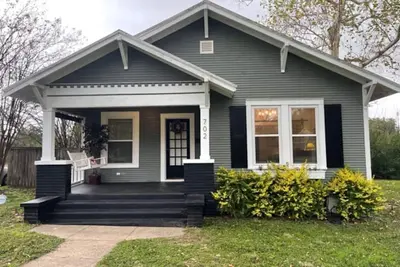 Image de Newly remodeled bungalow near downtown Brenham