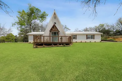 The Franklin A Frame - 0. 5 miles from The Ranch! !