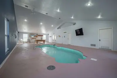 Image de Indoor Pool in Central Joplin!