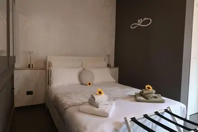 Image de Elegant room in Ronciglione in historic building with private bathroom