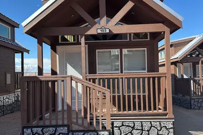 Image de Charming 2-bedroom cabin #103 with Ac, Wi-Fi in delightful Moab
