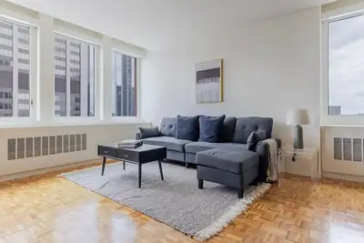 Image de Blueground | Prudential, gym & w/d, nr library