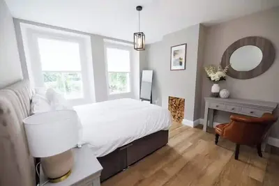 Image de Stylish 3-Bed Apartment in the Heritage Quarter