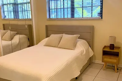 Image de Charming 1-bedroom Suite with Pool, in Miami Springs. Near Mia