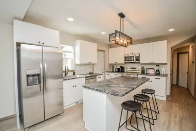 Image de The Platinum Flat, Central Location, Sleeps 7