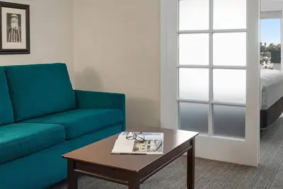Image de Peacock Suites is a place of youthful imagination and thrilling excitement.
