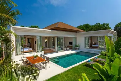 Image de \nRefined living at Trichada Villas by Bibi-Star, elegance near shops & the beach