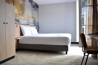 Image de Forest Escape Room with Beach Access and Free Breakfast