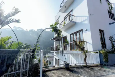 Image de Charming 2-bedroom apartment with Ac, WiFi - 10mins Walk to Kandy Lake & Temple