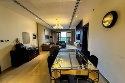 Image de Modern 3 Bedroom Apartment with Burj Khalifa View welcoming you Downtown Delight
