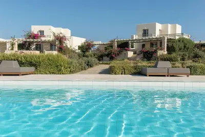 Image de Stagones Villas, nestled in the serene beauty of the Cycladic countryside
