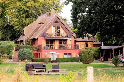 Image de Vacation apartment \"Altes Kapitänshaus 2\" - in the attic approx. 80 m² for 2-4 persons