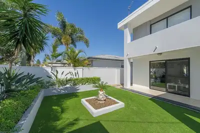 Image de Casa Mexicali – Your Family-Friendly Waterfront Escape with Heated Pool