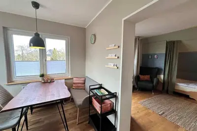 Image de Surfers Bay Spo: Hochwertige Wohnung für 4 Gäste, Boxspringbett, Balkon & Garten