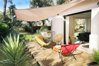 Image de Maison entre forêt et océan - piscine/tennis - moins de 3km de la plage