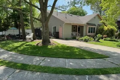 Image de Spacious 3br/2ba Home Sleeps 6