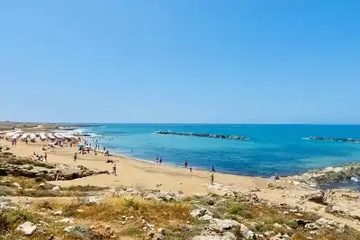 Image de Venus Beach | Elegant 1br Apt | 100m From Sea | Groundfloor